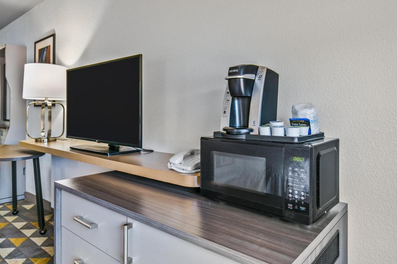 Holiday Inn Express Hotel & Suites Lucedale By Ihg Екстер'єр фото